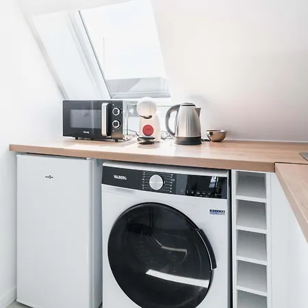 2 Pieces Refait A Neuf Dernier Etage - 19 - 4p - Flat-guest Parigi
